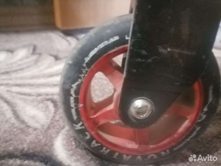 Трюковой самокат