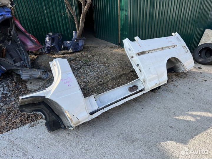 Порог левый Toyota Hiace RZH125 2RZE 2002