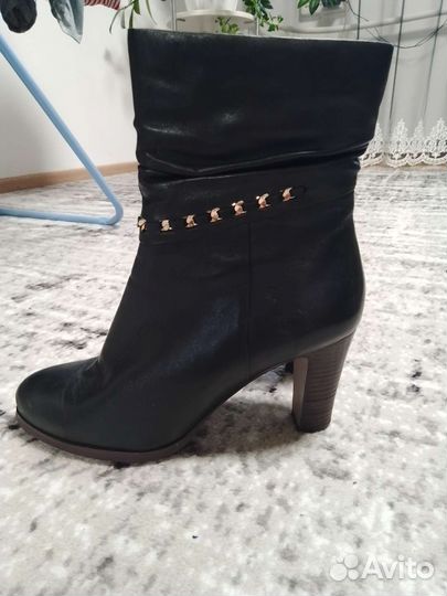 Ботинки из натуральной кожи,рр.39