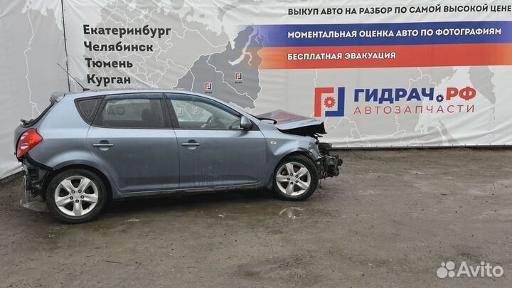 Накладка консоли Kia Ceed (ED) 846551H000EQ