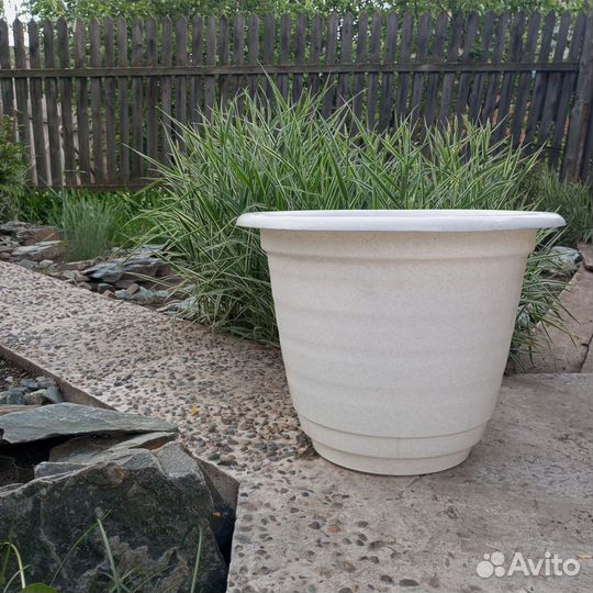 Кашпо напольное для цветов