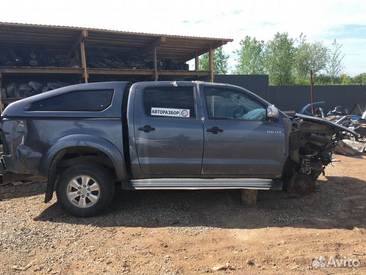 Toyota Hilux 7 по запчастям