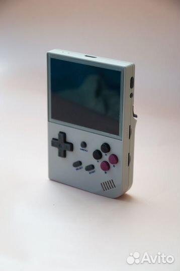 Портативная игровая приставка RG35XX