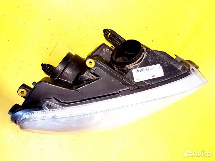 Фара правая Ford C-Max 07-10 Рестайлинг Оригинал