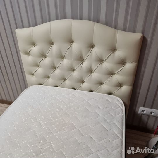 Кровать 90х200 бу с матрасом