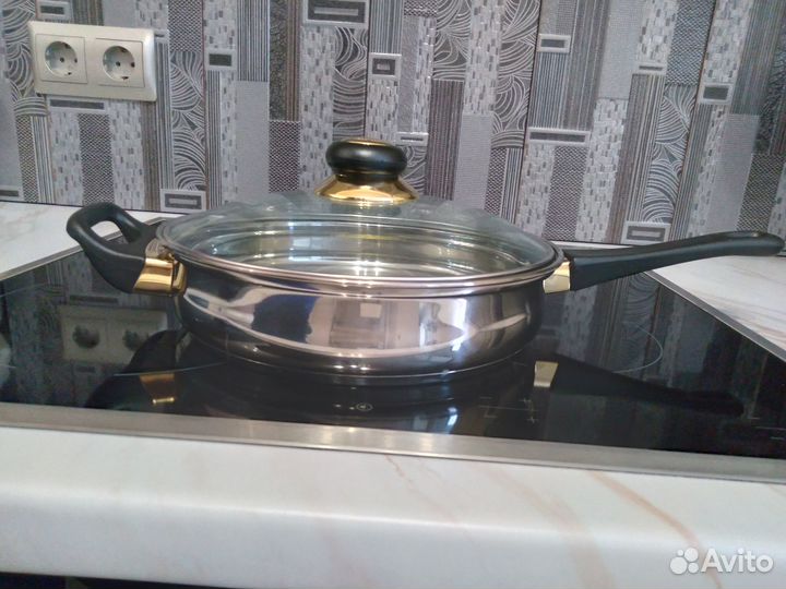Сковорода с крышкой из нержавеющей стали
