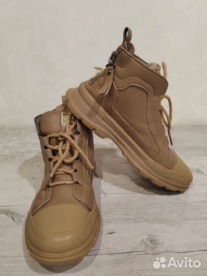 Ботинки демисезонные 36