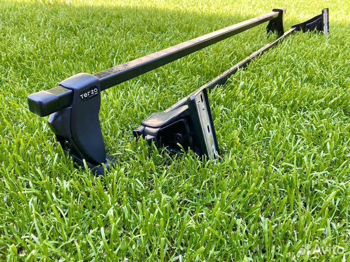 Продам поперечины Terzo(япония)