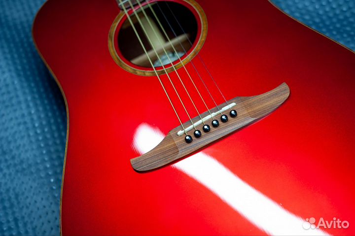 Электроакустическая гитара Fender Malibu Classic