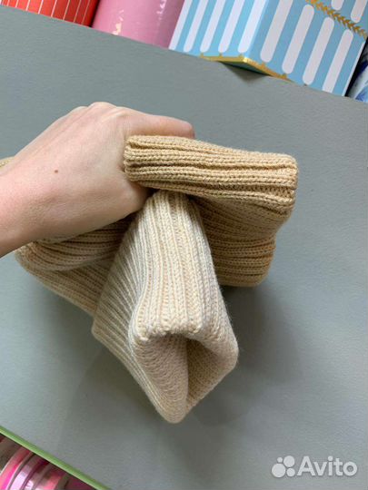 Шапка вязаная