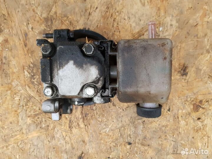 Насос гидроусилителя руля Mazda 6 GG