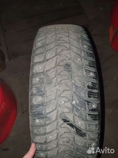 Michelin Latitude X-Ice North 3 215/60 R17