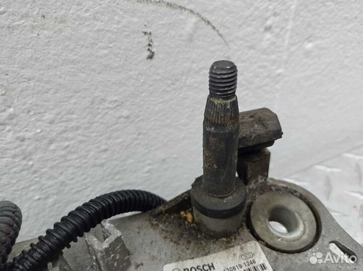 Трапеция дворников, Volkswagen Touareg 2014