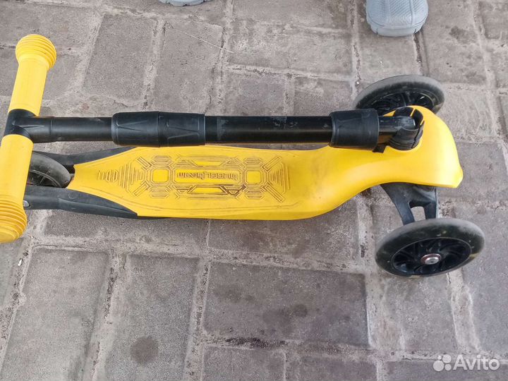 Самокат детский 3х колёсный бу