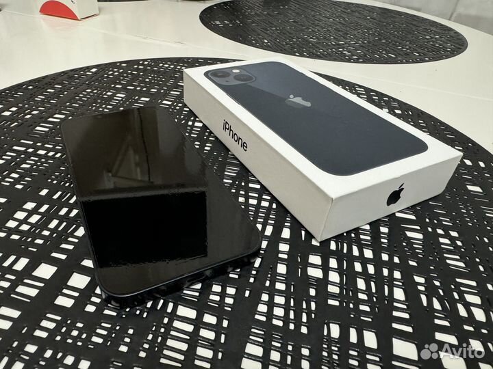 iPhone 13, 256 ГБ