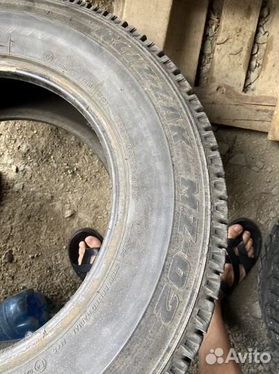 Bridgestone Blizzak MZ-02 215/70 R15