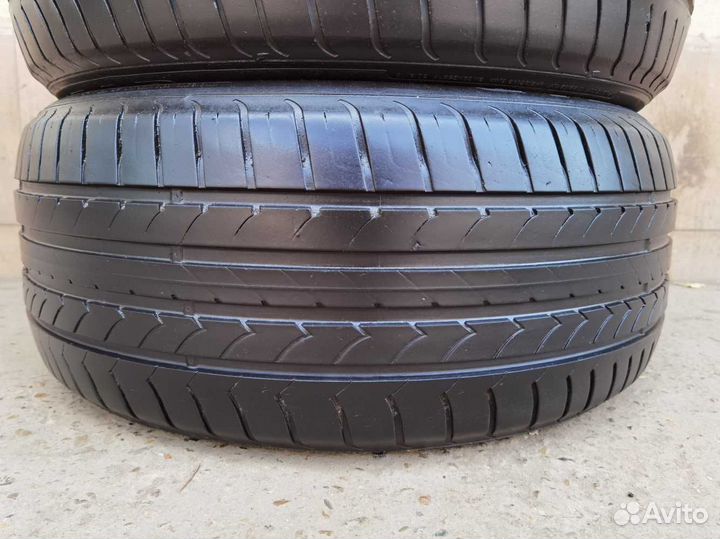 Goodyear EfficientGrip 245/45 R18 100Y