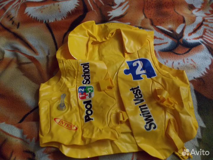 Жилет для плавания детский