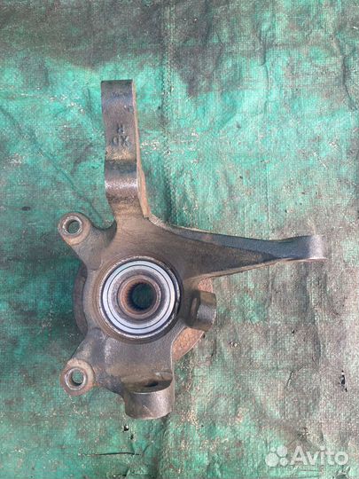 Кулак поворотный передний правый Hyundai Elantra