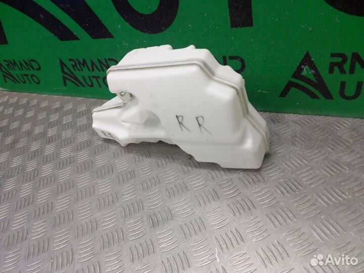 Бачок стеклоомывателя Land Rover Range Rover