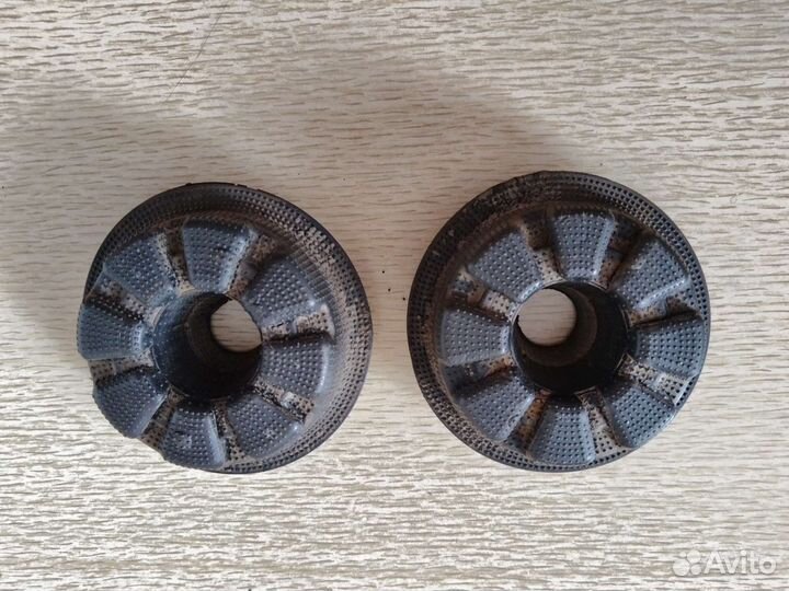 Опора пружины задняя Nissan Qashqai