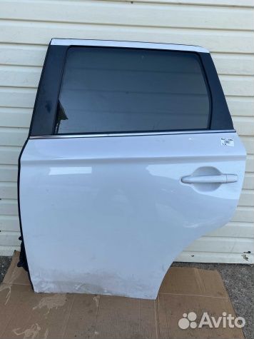 Дверь задняя левая Mitsubishi Outlander 3