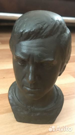 Бюст Высоцкого. Бронза
