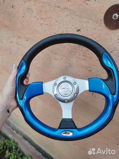 Спортивный руль универсальный