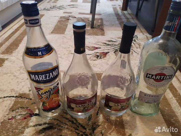 Стеклянная бутылка 1л для спиртных напитков