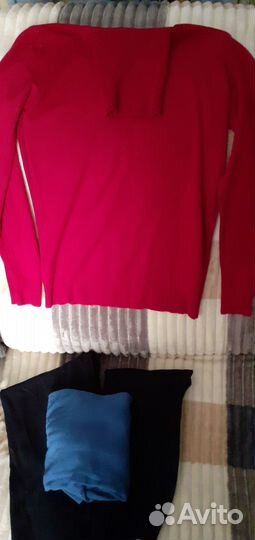 Водолазки женские бу 42-44