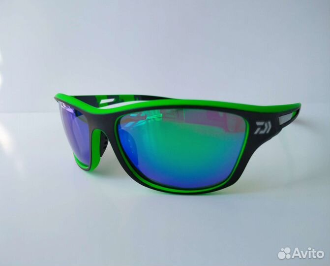 Daiwa cолнцезащитные поляризованные очки с кейсом