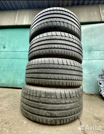 Triangle Sportex TSH11 235/35 R19 91Y