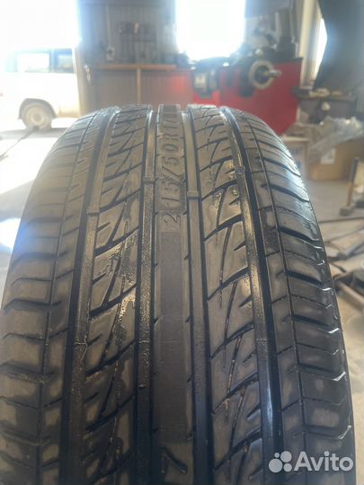 Aeolus PrecisionAce AH01 215/50 R17