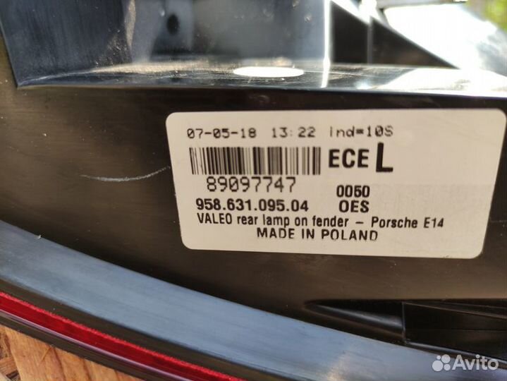 Фонарь левый в крыло Porsche Cayenne 958