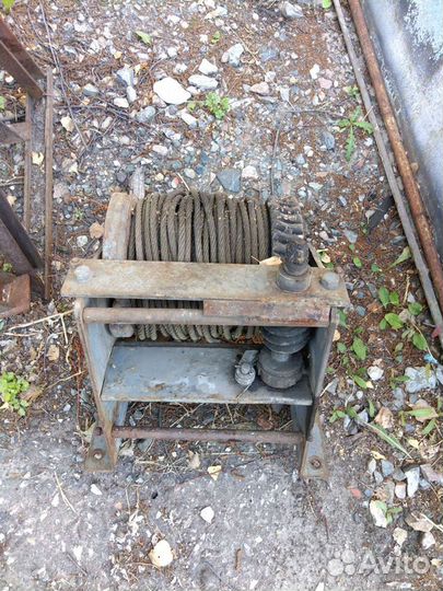 Механическая лебедка