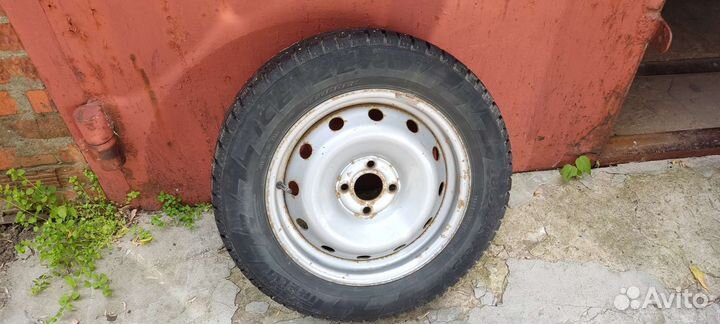 Pirelli Ice Zero 185/65 R15 92T