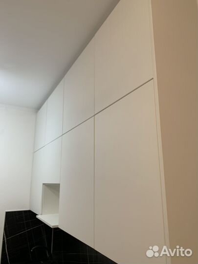 Кухня в студию до потолка ксп:40373