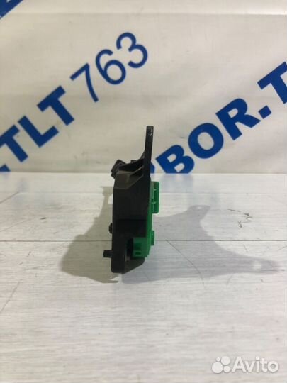 Активатор лючка бензобака KIA ceed JD 1.4 мт униве