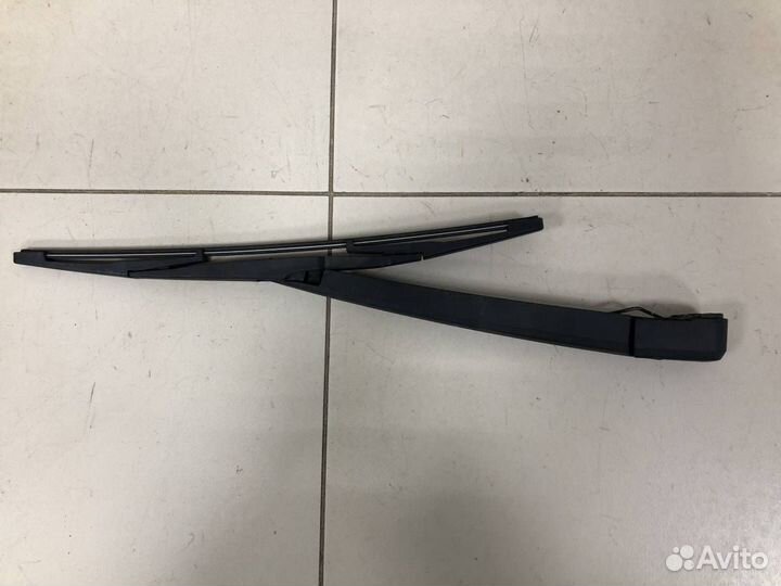 Поводок стеклоочистителя задний Chevrolet Cruze J3