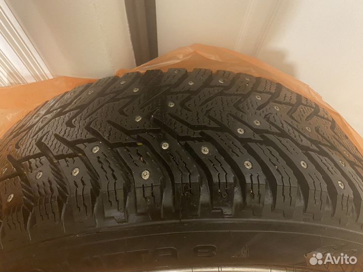 Nokian Tyres Hakkapeliitta 8 205/60 R16