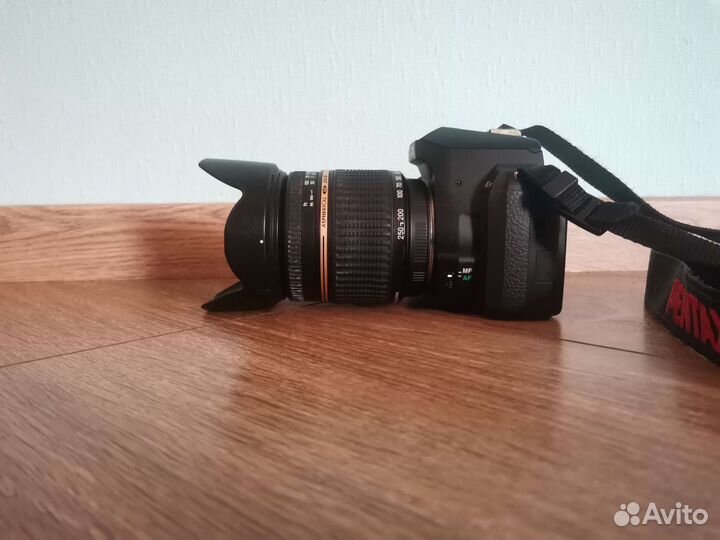 Зеркальный фотоаппарат pentax K-r