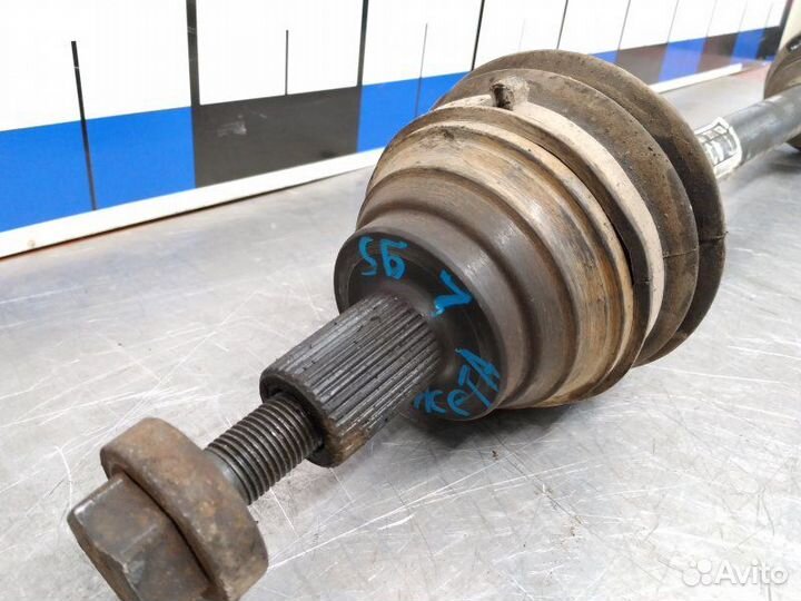 Привод передний левый Volkswagen Jetta 5 BSE 2006