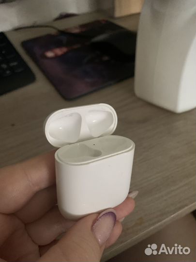 Кейс от наушников airpods 1 (без наушников)
