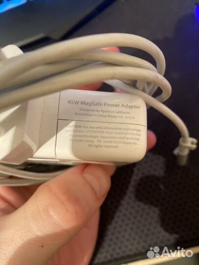 Зарядка на macbook