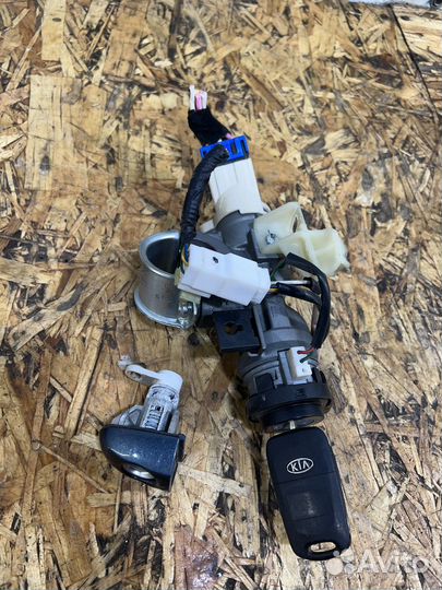 Замок зажигания Киа Соус 1 AM