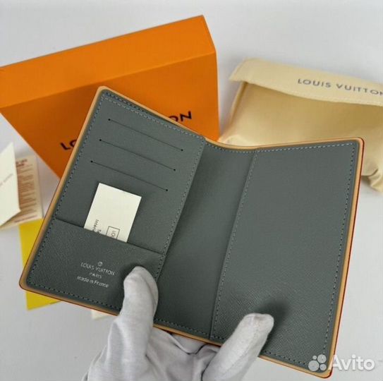 Обложка на паспорт louis vuitton