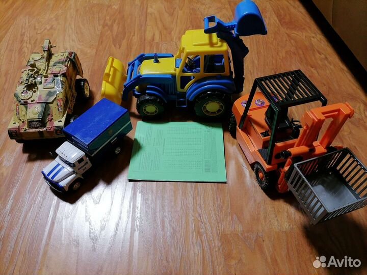 Техника игрушечная