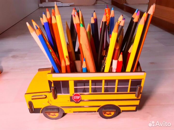 Игрушки детские музыкальные, ездят, светятся пакет