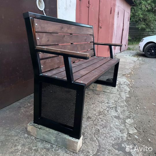 Лавка садовая со спинкой