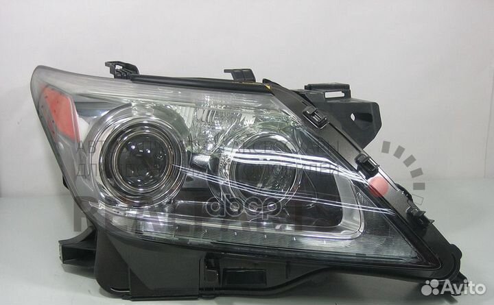 Фара 8114560F70 toyota